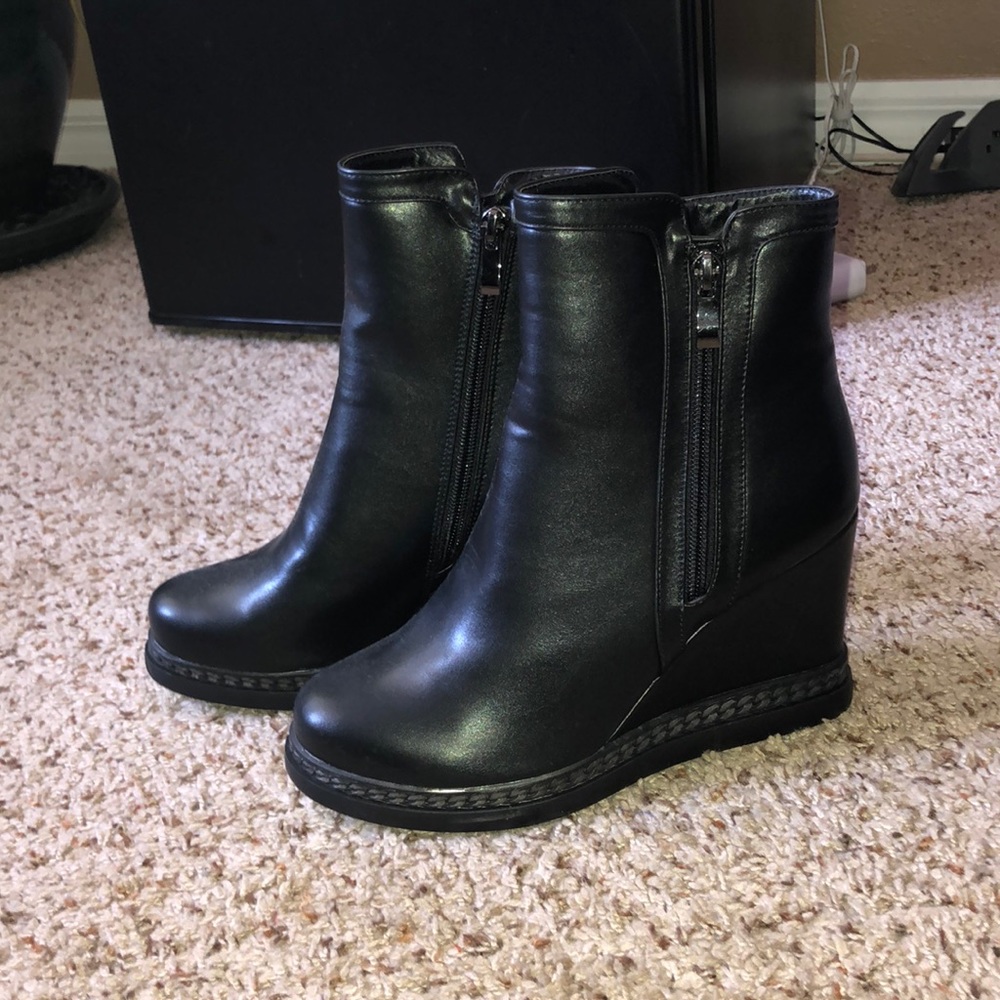 Ankle boots